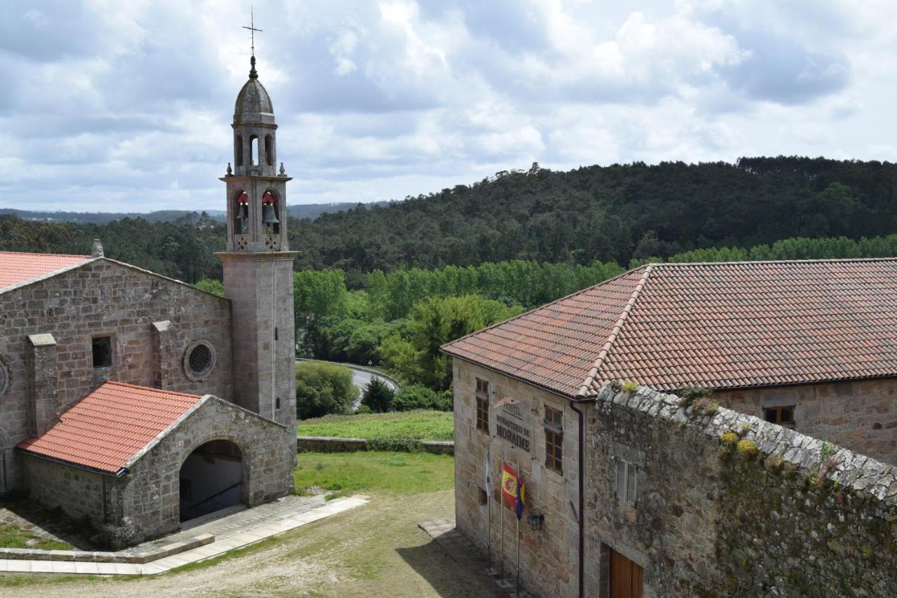 Pension De Moraime Bagian luar foto