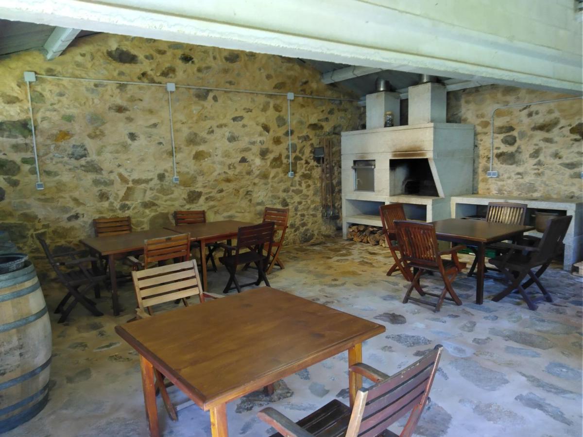 Pension De Moraime Bagian luar foto